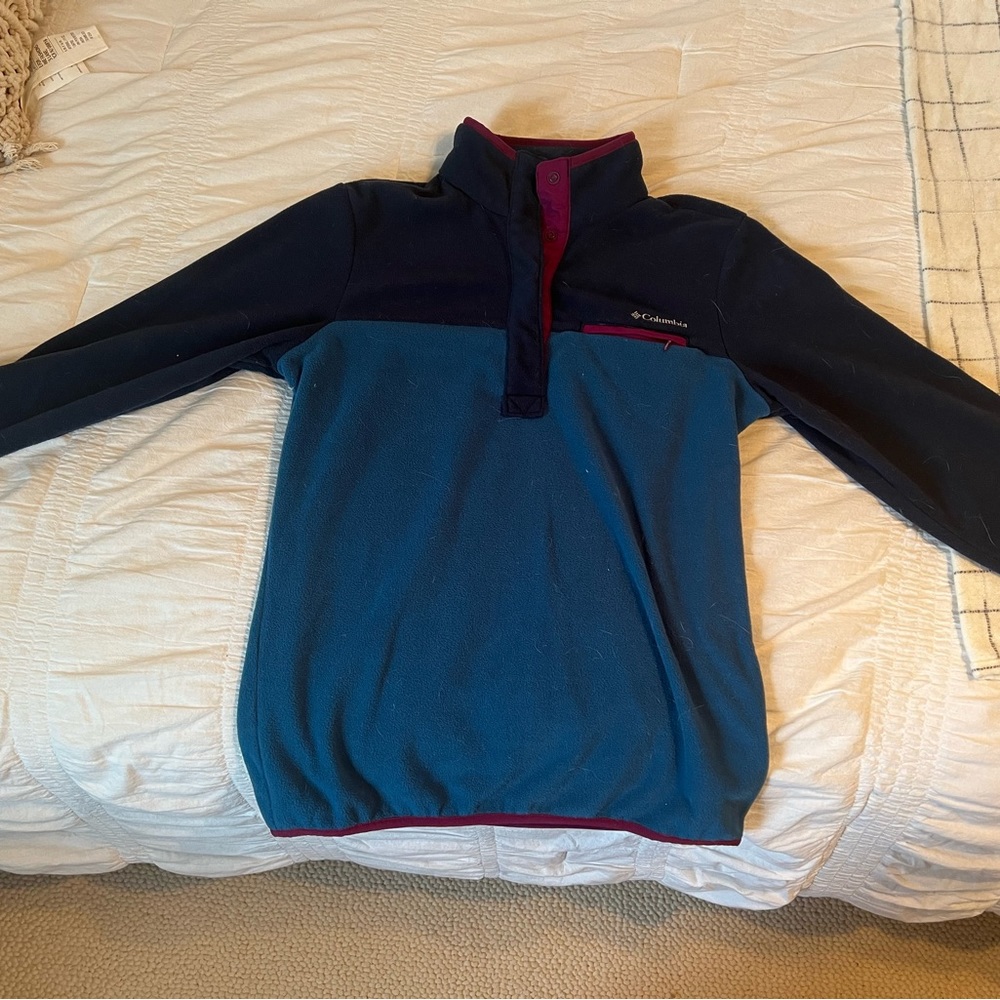 Columbia pullover fleece sweater